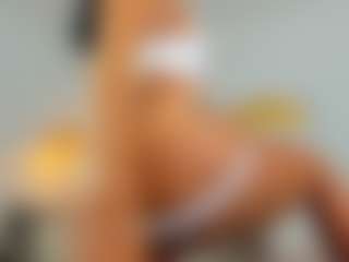 Live cam show with SiennaSummers - Dildo Or Vibrator on CamClone