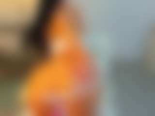 Live cam show with SiennaSummers - Dildo Or Vibrator on Camsoda