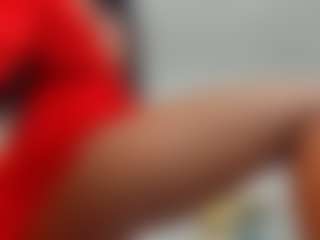 Live cam show with SiennaSummers - Deepthroat on Camsoda