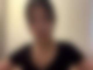 Live cam show with WaltraudHeim - Brown Eyes Asian on Camsoda