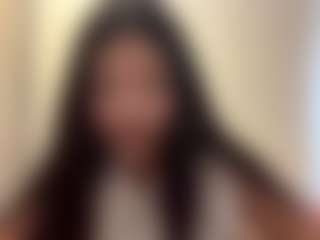 Live cam show with WaltraudHeim - Asian Petite on Lustler