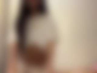 Live cam show with WaltraudHeim - Bedroom Asian on hrnylive.com