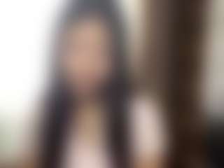 Live cam show with WaltraudHeim - Pretty on xfollow cams