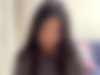 Live cam show with WaltraudHeim - Striptease Asian on Cam Slut