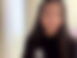 Live cam show with WaltraudHeim - Office on nudelive.tv