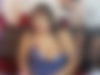 Live cam show with Angelahotmature - New Mature on WildCum