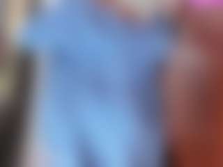 elanatalia38's Live Sex Cam Show