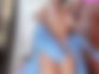 elanatalia38's Live Sex Cam Show