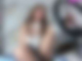 elanatalia38's Live Sex Cam Show