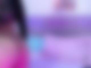 Live cam show with Fiorella-wish - Petite on Free Soda