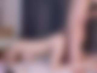 Live cam show with FreyaFreyrr - Eating Pussy on slutload