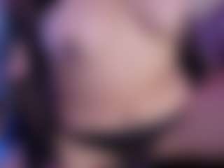 HelenaWinterborn MILF webcam performer live streaming