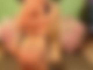 Mora-Dear's Live Sex Cam Show