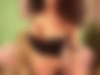 Mora-Dear's Live Sex Cam Show