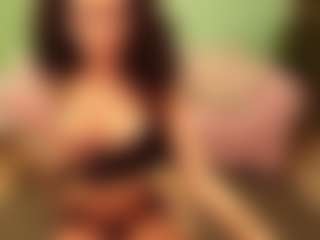 Mora-Dear's Live Sex Cam Show