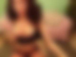 Mora-Dear's Live Sex Cam Show
