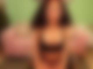 Mora-Dear's Live Sex Cam Show