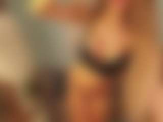 Mora-Dear's Live Sex Cam Show