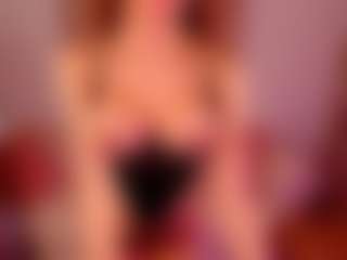 Mora-Dear's Live Sex Cam Show