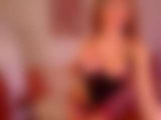 Mora-Dear's Live Sex Cam Show