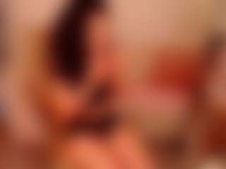 Live cam show with Mora-Dear - Ebony Small Tits on Camsoda Late Night