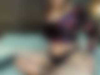 Mrs-Maddy-Curves's Live Sex Cam Show