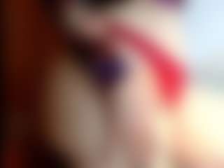 Live cam show with Mrs-Maddy-Curves - Thong on x69.live