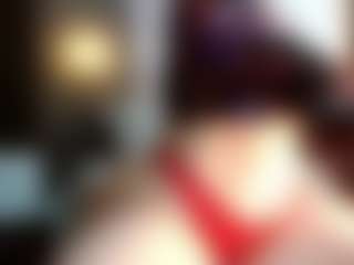 Mrs-Maddy-Curves's Live Sex Cam Show