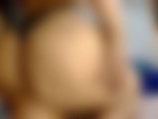 Mrs-Maddy-Curves's Live Sex Cam Show