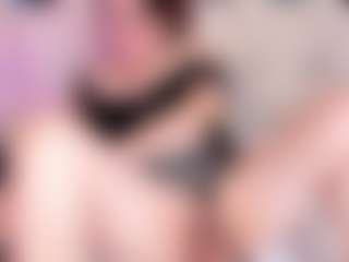 Live cam show with StacyReed - Dirty Talk on Mixed Magazine Live