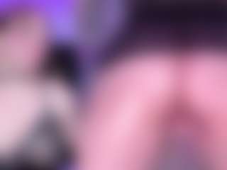 Live cam show with StacyReed - Striptease on nudelive.tv