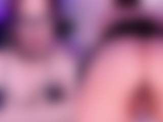 Live cam show with StacyReed - Ass Bouncing on Uber Horny