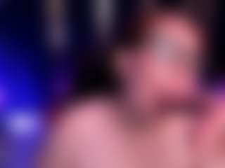 Live cam show with StacyReed - Brown Eyes Red Hair on Hubzter Live