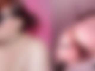 Live cam show with StacyReed - Red Hair on Camming Site