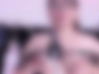 Live cam show with StacyReed - Normal on Hubzter Live