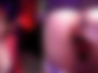 Live cam show with StacyReed - Brown Eyes Red Hair on Camming Site