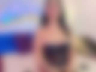 AlexandraaGomez's Live Sex Cam Show