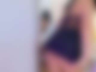 AlexandraaGomez's Live Sex Cam Show