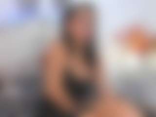 AlexandraaGomez's Live Sex Cam Show