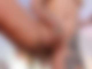 AlexandraaGomez's Live Sex Cam Show