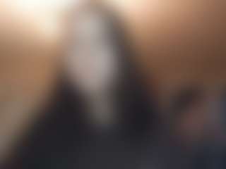 Live cam show with AlizaLiggett - Shaved Pussy Mature on Camsoda