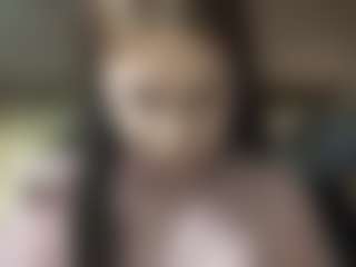 Live cam show with AlizaLiggett - New Shaved Pussy on Mixed Magazine Live