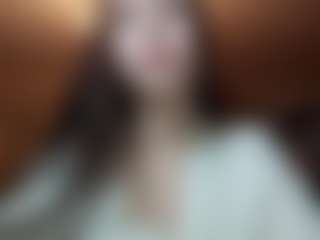 AlizaLiggett MILF webcam performer live streaming