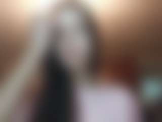 Live cam show with AlizaLiggett - New Brown Eyes on Cam Slut