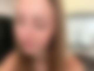 Live cam show with AntionetteDejong - Squirt on Camsoda