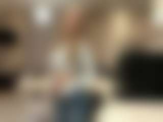 Live cam show with AntionetteDejong - Naturaleza on TeamSkeetLive