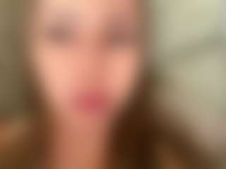 Live cam show with AntionetteDejong - Fetish on madthumbs