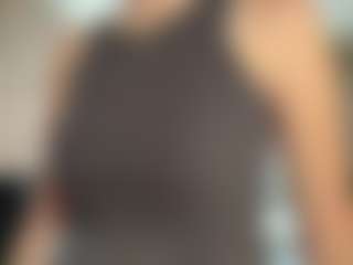 Live cam show with AntionetteDejong - Brown Hair on Camsoda