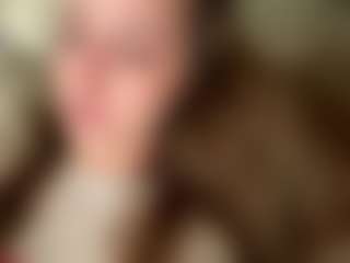Live cam show with AntionetteDejong - Athletic on PervPlay.com