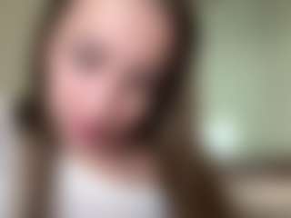 Live cam show with AntionetteDejong - Blowjob Brown Hair on instabang